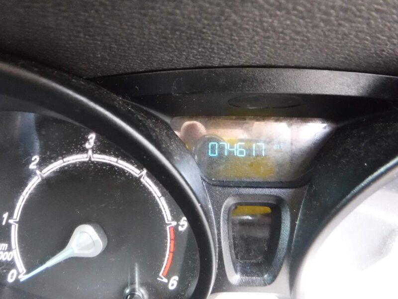 FORD TRANSIT COURIER